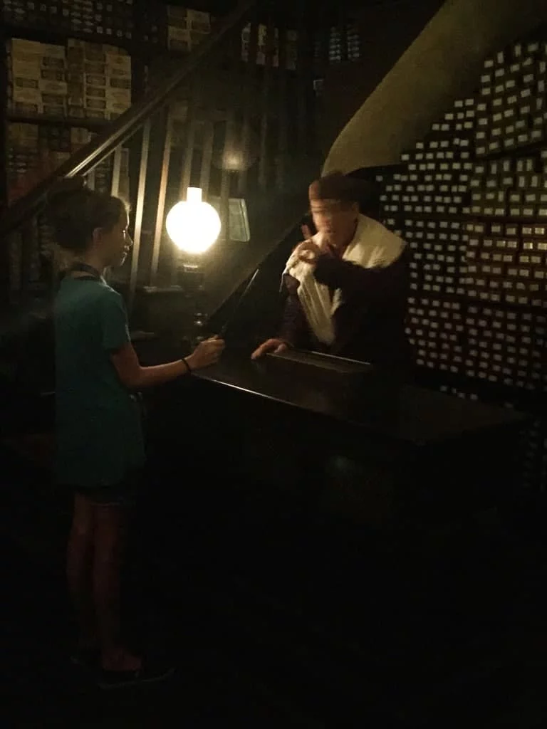The Must-Dos at Diagon Alley at the Wizarding World of Harry Potter in Universal Orlando. Do you have small kids? No problem! There's plenty for them to do!