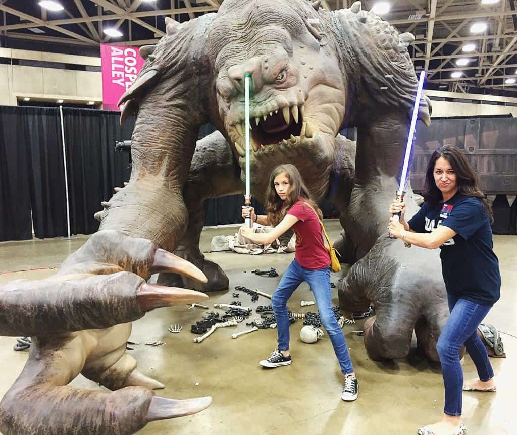 Roxy the Rancor Fan Expo Dallas