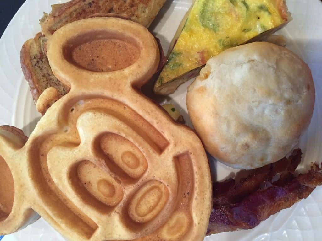 Disney Character Breakfast food at Wyndham Lake Buena Vista