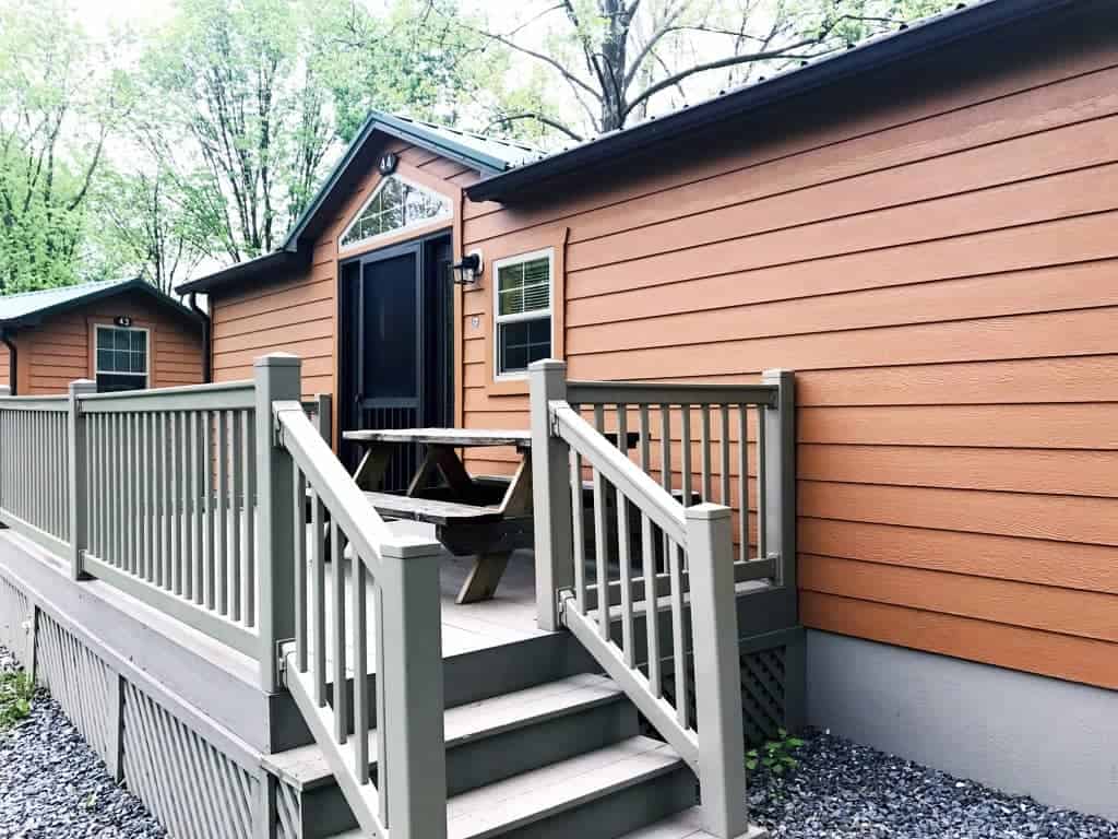 2-bedroom deluxe Hersheypark Camping Resort cabins are perfect for big families on a budget at Hersheypark.