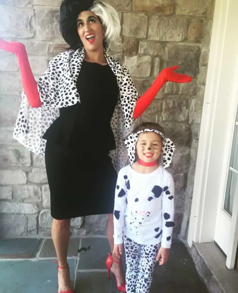 Make an easy DIY Cruella de Vil and dalmatian costume for your next halloween costumes for moms and children.