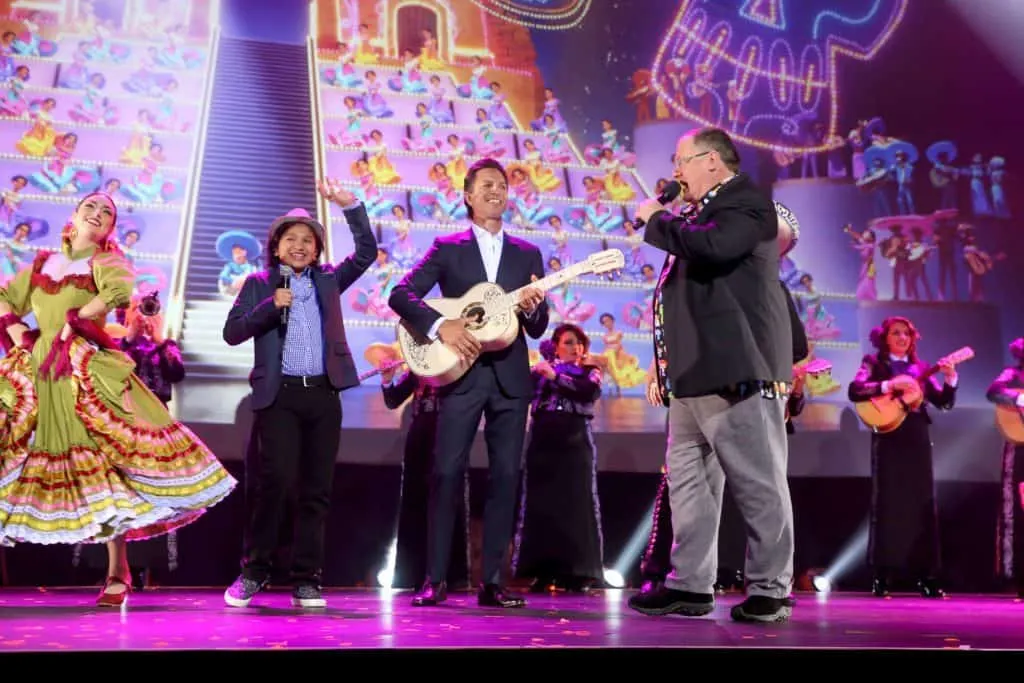 Benjamin Bratt performs at D23 with Anthony Gonzalez to promote Coco.
