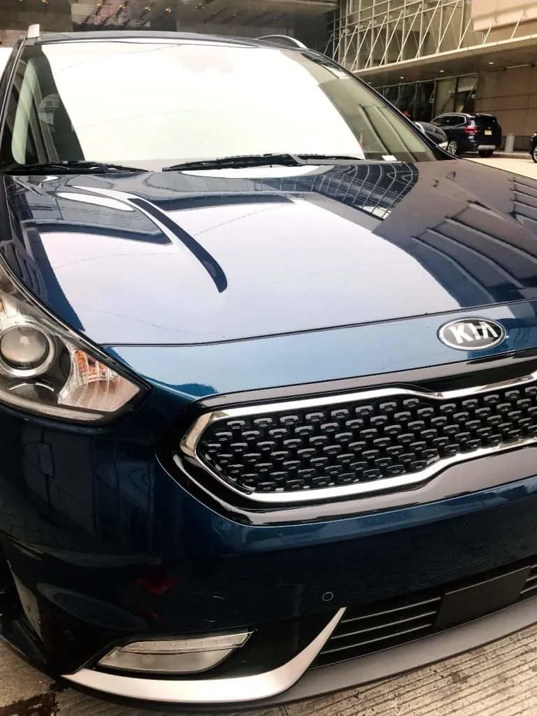 Kia Niro in Dee Cerulean is available for a Ride and Drive at the Washington Auto Show.