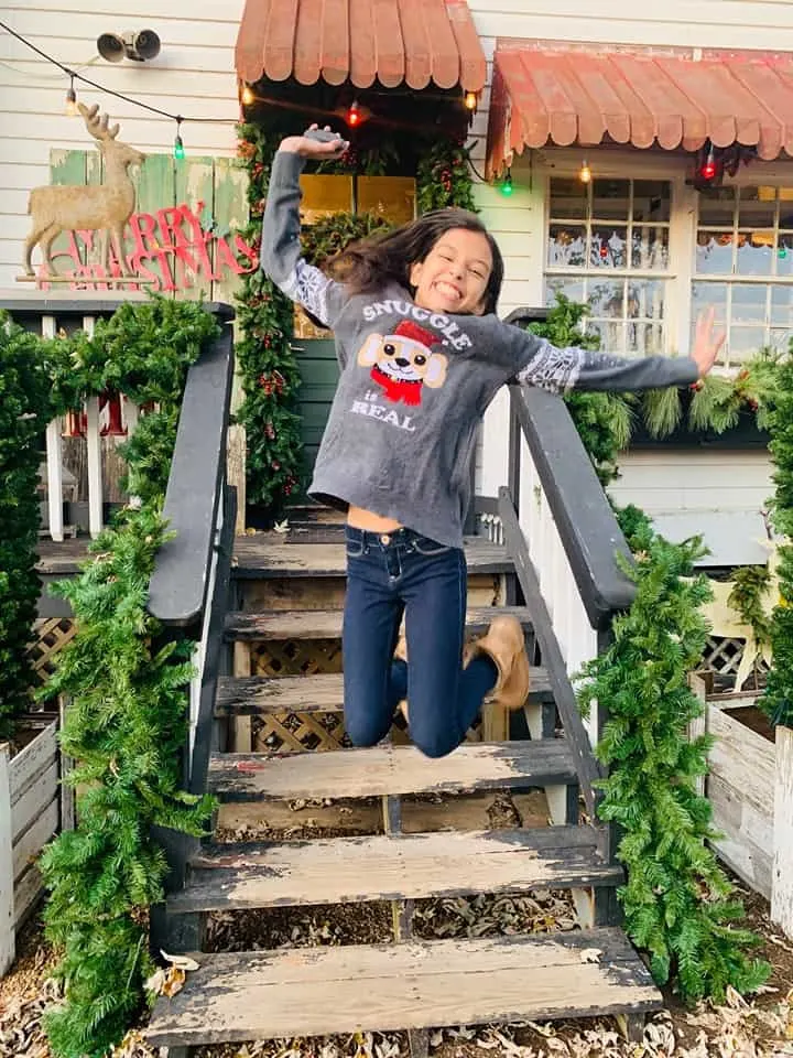 Holiday shopping Lucketts, VA