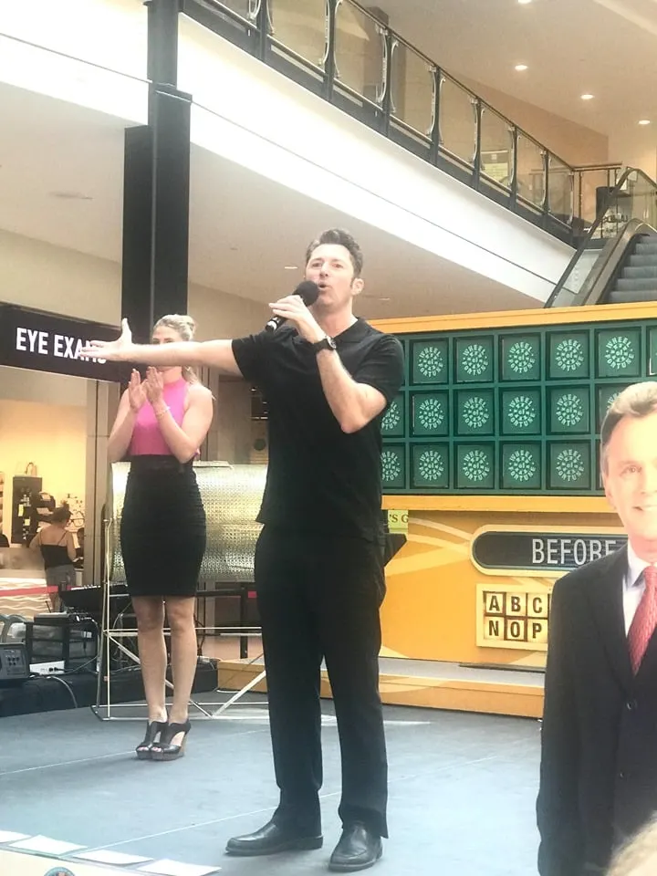 Fake Pat Sajak and Vanna White