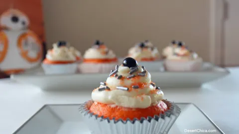 Image for Star Wars BB-8 Cupcakes