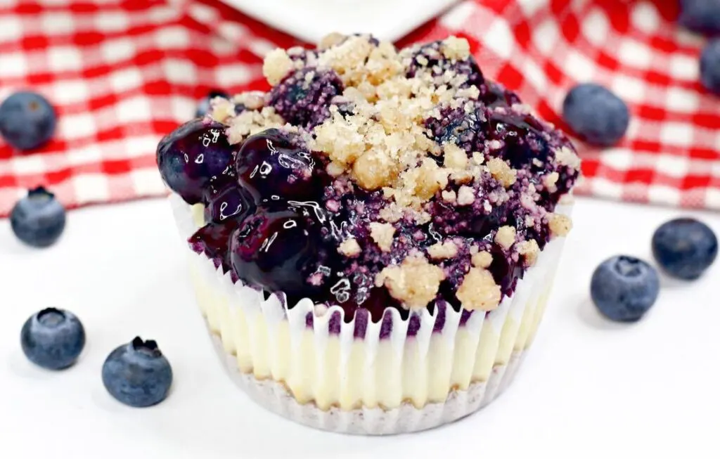 4th of July Dessert Mini Blueberry Cheesecake