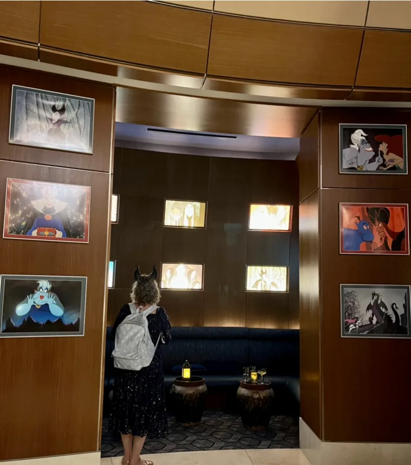 Secret Room Top of the World Lounge