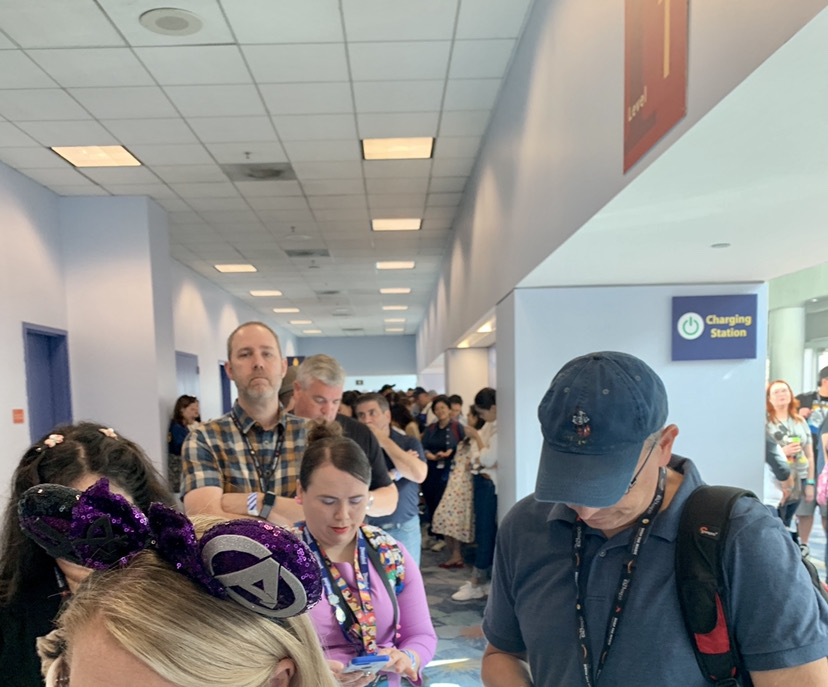 D23 Tips for Waiting in Line
