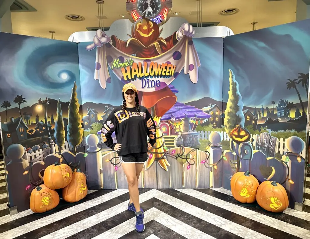 Minnie's Halloween Dine