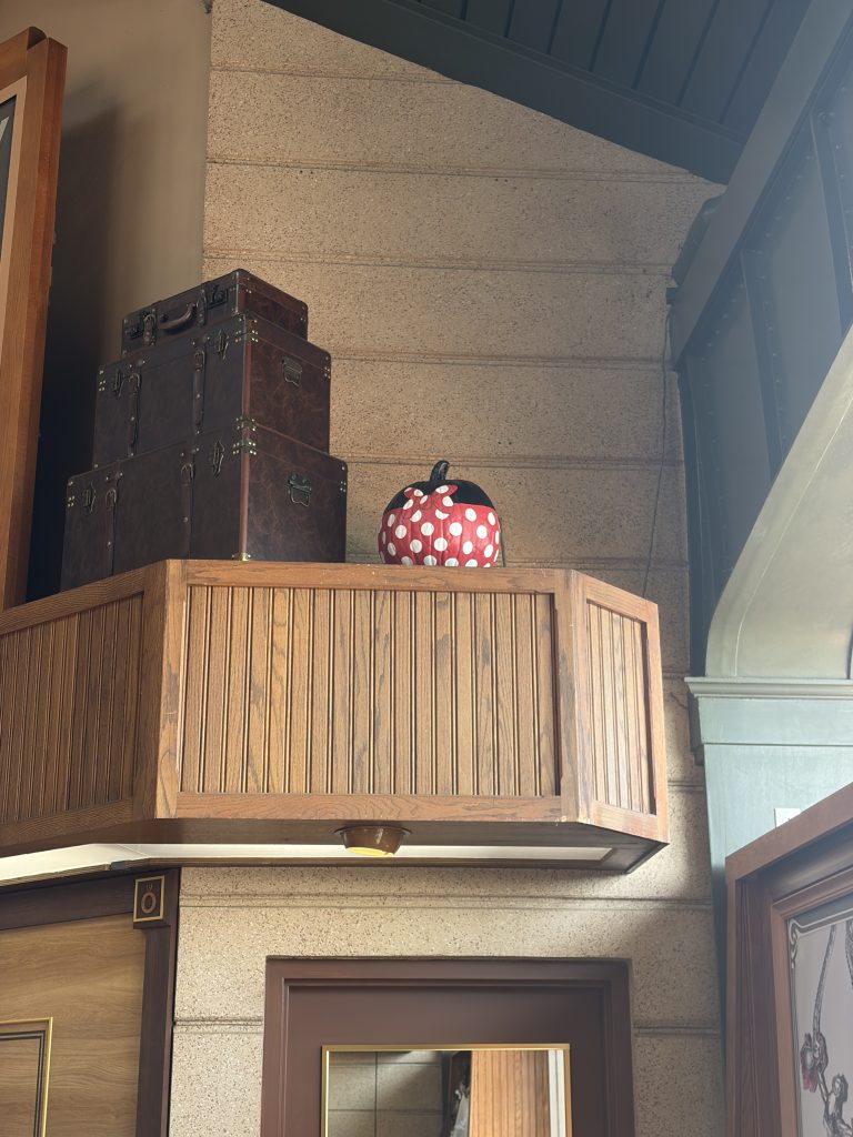 Where to find Minnie Mouse Pumpkin in Pluto's Pumpkin Pursuit