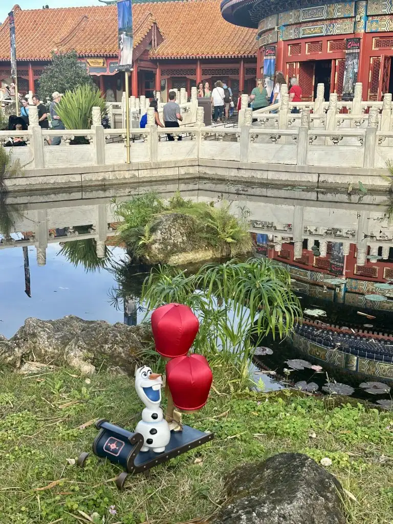 Olaf scavenger hunt location in China
